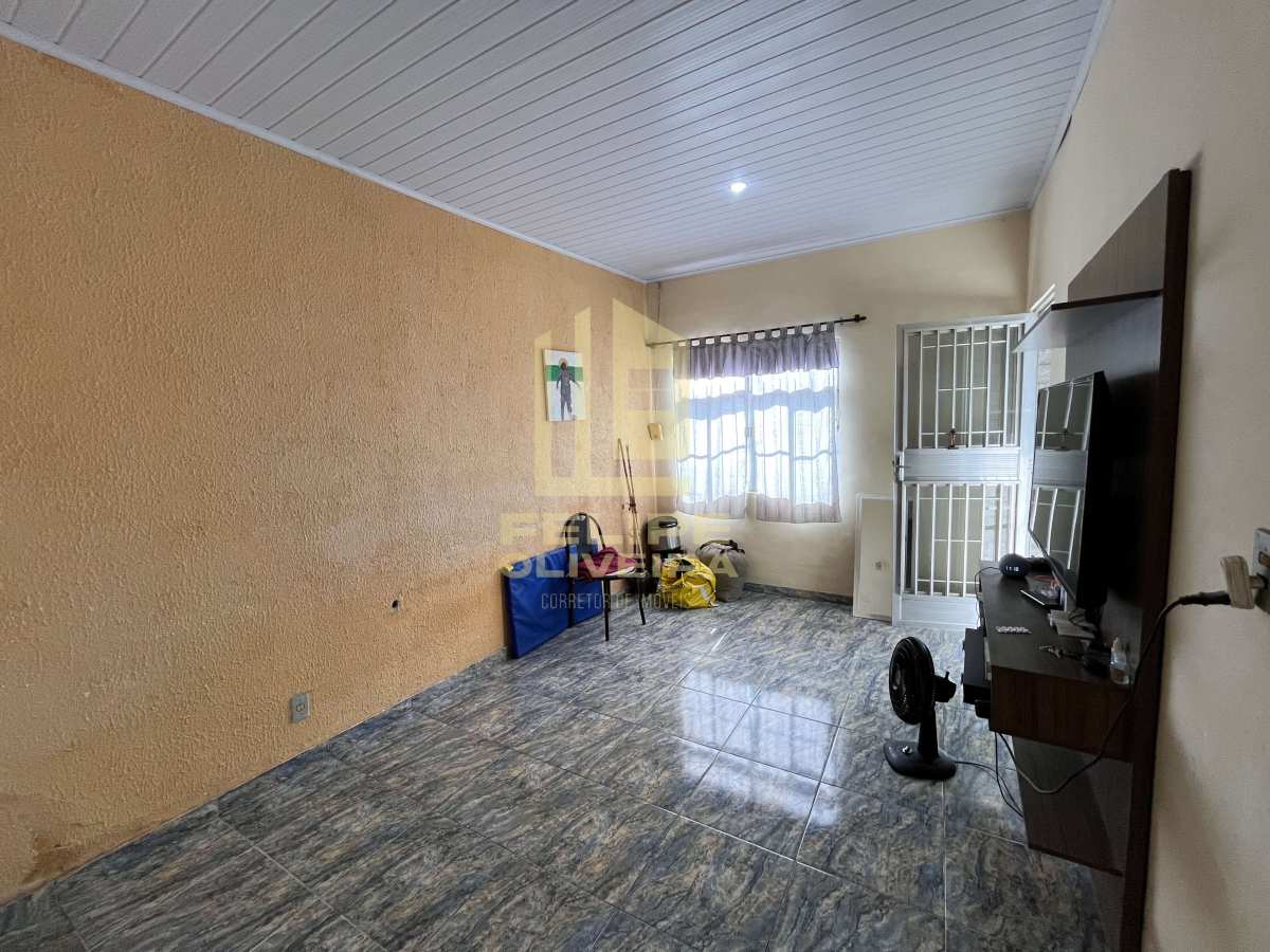 Casa à venda com 2 quartos, 50m² - Parque Fluminense,Duque de Caxias