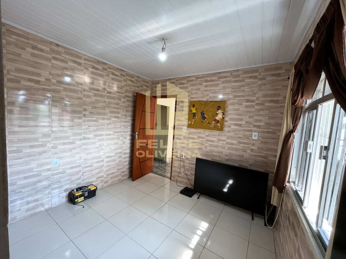 Casa à venda com 2 quartos, 50m² - Parque Fluminense,Duque de Caxias