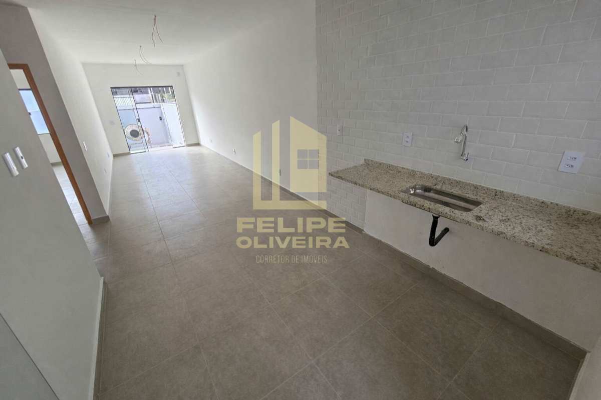  - Casa à venda em Duque de Caxias, Jardim Primavera, com 2 quartos