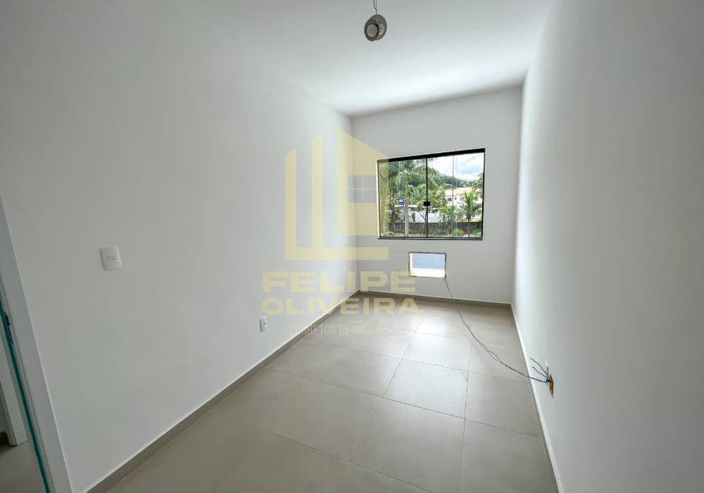  - Duplex à venda Pq. Equitativa